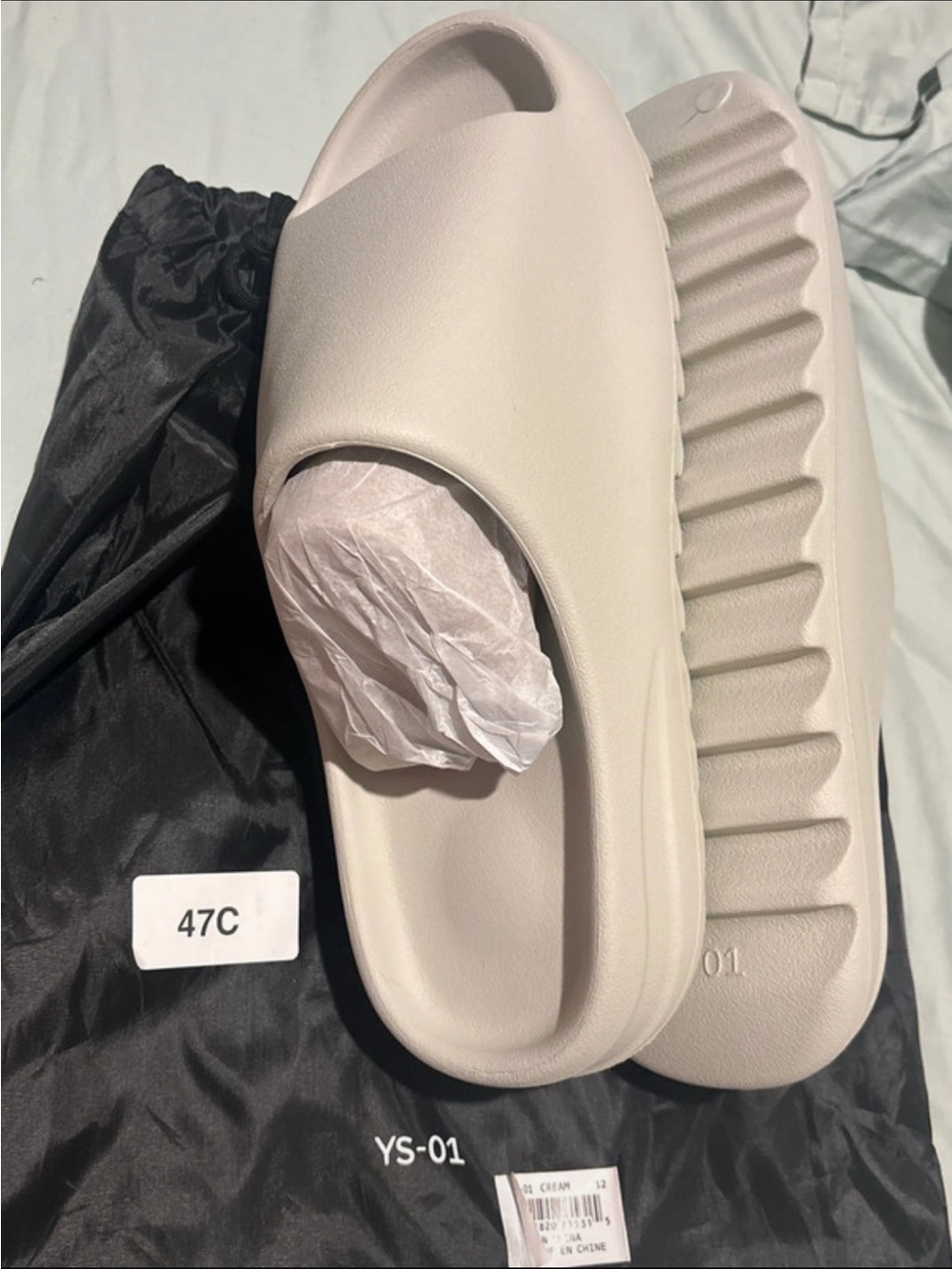 Yeezy Slides Size 12 YS-01 Original Bag As Pictures